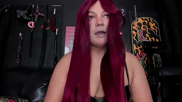 Amelie Vandenoir online show from June 2026 11:10:01 PM