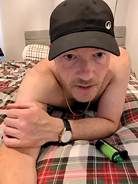 Straight GuyUK online show from June 2026 12:22:01 PM