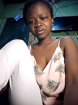 Snapshot of Carinasweets chatting on June 2026 04:02:02 AM Carinasweets online show from June 2026 04:02:02 AM
