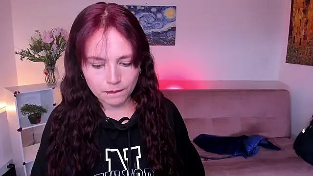 Snapshot of Miss_serena chatting on June 2026 12:32:02 AM Miss serena online show from June 2026 12:32:02 AM