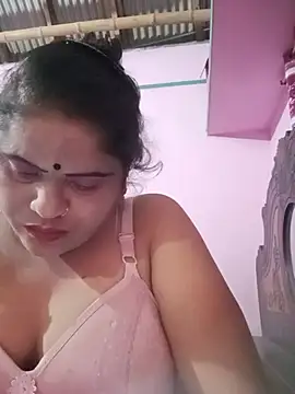 Snapshot of Maya_Vabi chatting on July 2026 11:41:02 PM Maya Vabi online show from July 2026 11:41:02 PM