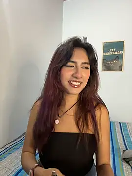 Snapshot of velariasoft_ chatting on July 2026 03:17:01 PM velariasoft online show from July 2026 03:17:01 PM