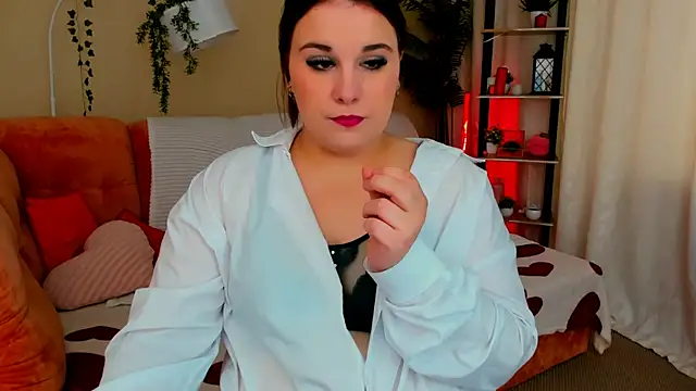 OliviaTwens online show from July 2026 04:10:02 AM