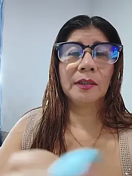 fire mommy online show from June 2026 09:57:01 PM
