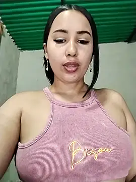 shantall cute online show from June 2026 06:13:02 PM