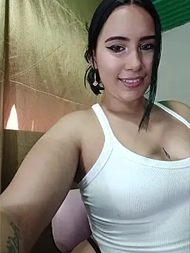 shantall cute online show from June 2026 07:02:02 PM