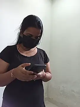 Snapshot of Riya_hot8 chatting on June 2026 06:51:02 AM Riya hot8 online show from June 2026 06:51:02 AM