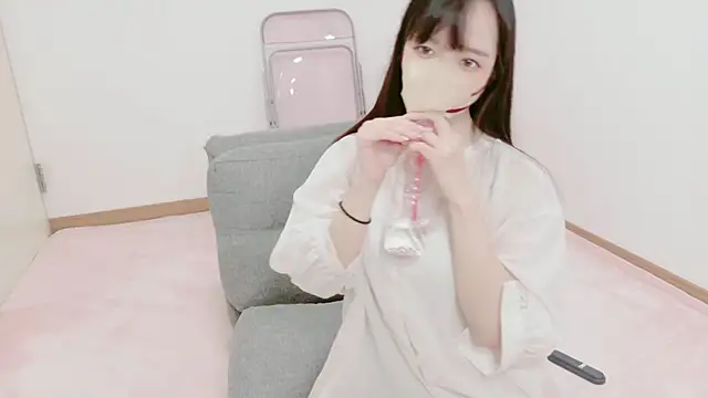 Snapshot of Hikari__o00 chatting on June 2026 12:44:01 AM Hikari o00 online show from June 2026 12:44:01 AM