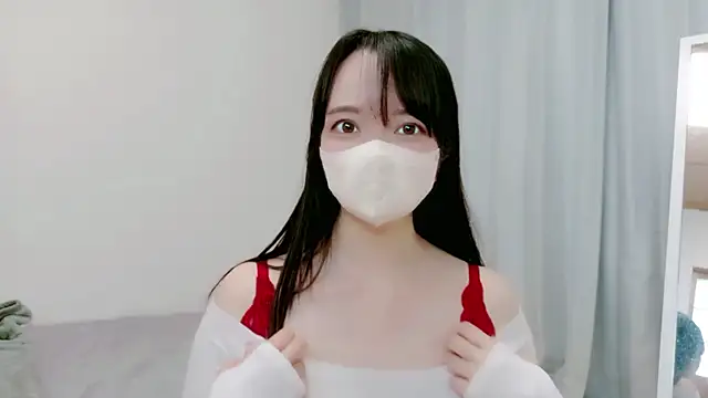 Snapshot of Hikari__o00 chatting on July 2026 01:34:01 AM Hikari o00 online show from July 2026 01:34:01 AM