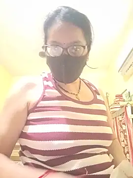 Snapshot of hi-bhabhi chatting on June 2026 05:15:01 AM hi-bhabhi online show from June 2026 05:15:01 AM