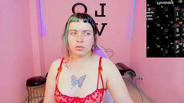 Snapshot of _sofia_smth_xx chatting on June 2026 01:21:01 PM sofia smth xx online show from June 2026 01:21:01 PM