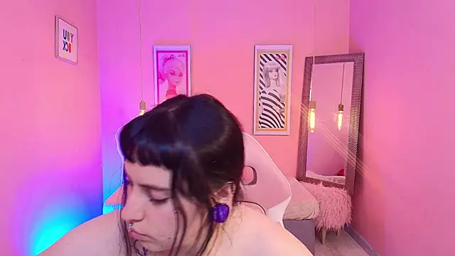 Snapshot of _sofia_smth_xx chatting on August 2026 01:49:02 AM sofia smth xx online show from August 2026 01:49:02 AM