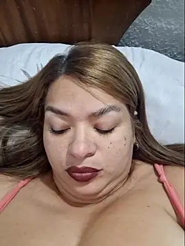 leonorq online show from June 2026 07:09:02 PM