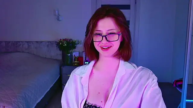 Snapshot of AvaCade chatting on July 2026 11:29:02 PM AvaCade online show from July 2026 11:29:02 PM