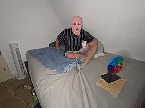 TheRealMaskedCouple online show from June 2026 08:26:01 PM