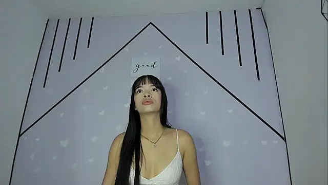 AmaiaHarpper online show from August 2026 12:18:02 PM