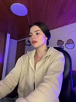 Snapshot of Maia_afrodita chatting on July 2026 02:55:01 AM Maia afrodita online show from July 2026 02:55:01 AM