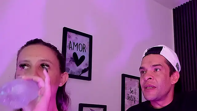 Mia and Erick online show from June 2026 04:10:02 AM