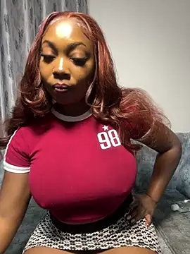 Hot Candyy  online show from June 2026 08:55:02 PM