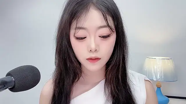 Snapshot of smalldaiwang chatting on June 2026 03:22:01 AM smalldaiwang online show from June 2026 03:22:01 AM