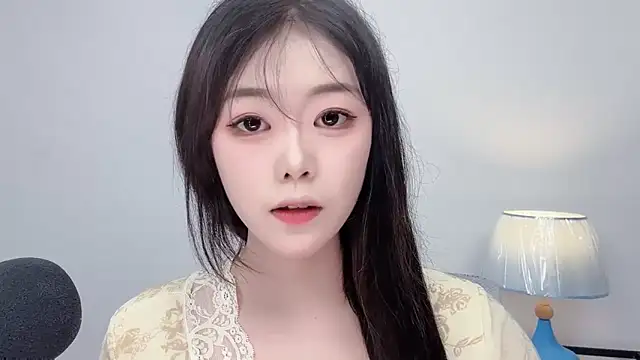 Snapshot of smalldaiwang chatting on July 2026 02:11:02 AM smalldaiwang online show from July 2026 02:11:02 AM
