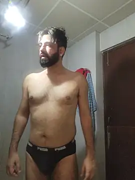 Snapshot of Bad_Mundaaa chatting on July 2026 07:33:01 AM Bad Mundaaa online show from July 2026 07:33:01 AM