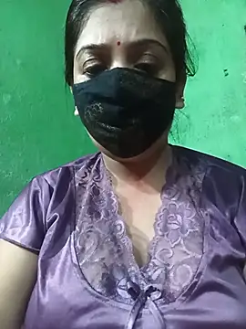 Snapshot of Curvy_Somya chatting on June 2026 05:57:01 PM Curvy Somya online show from June 2026 05:57:01 PM