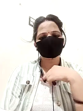 Snapshot of Karishma_bhabi3 chatting on June 2026 07:35:02 PM Karishma bhabi3 online show from June 2026 07:35:02 PM