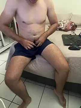 Snapshot of Fer_Ti chatting on June 2026 10:35:01 AM Fer Ti online show from June 2026 10:35:01 AM