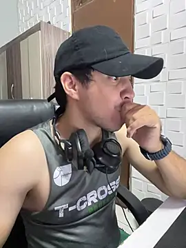 Snapshot of Fer_Ti chatting on July 2026 01:54:01 AM Fer Ti online show from July 2026 01:54:01 AM