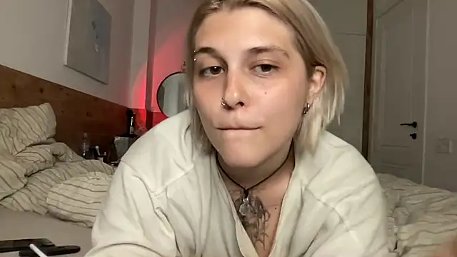 Ella Bloom online show from June 2026 05:11:02 PM