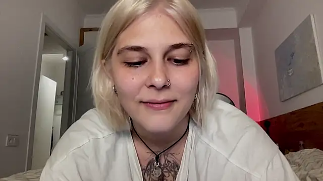 Ella Bloom online show from July 2026 07:05:02 PM