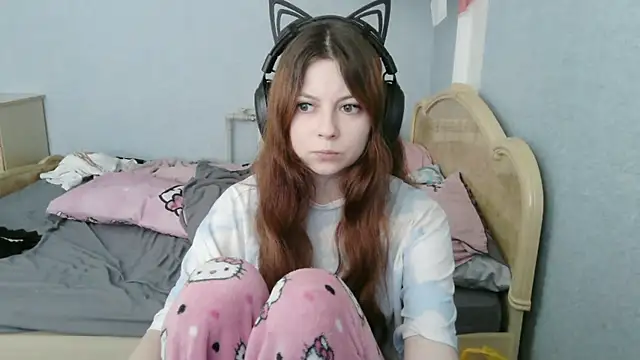 Snapshot of AlessiaViolet chatting on July 2026 09:01:01 AM AlessiaViolet online show from July 2026 09:01:01 AM