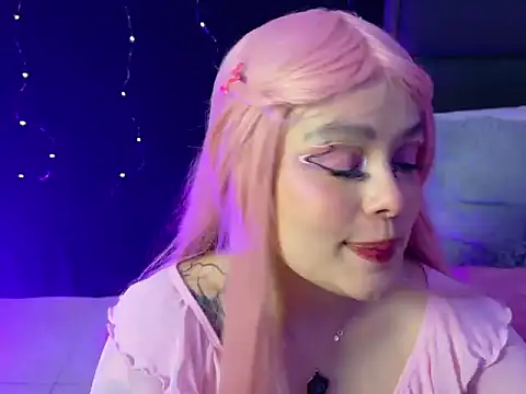 Agata evans  online show from June 2026 01:05:01 AM