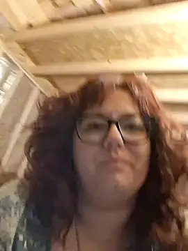 Snapshot of Shelb92 chatting on June 2026 01:30:01 AM Shelb92 online show from June 2026 01:30:01 AM