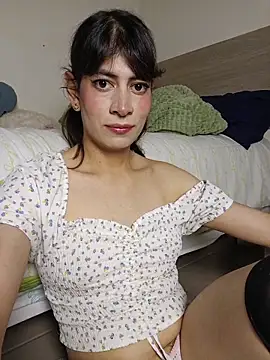 Snapshot of YanaSoHot chatting on June 2026 01:34:02 AM YanaSoHot online show from June 2026 01:34:02 AM