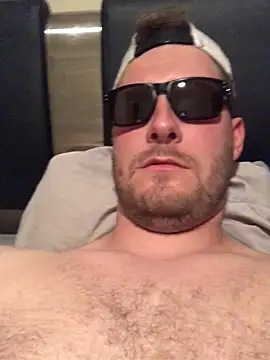 maleblond online show from June 2026 12:55:01 AM