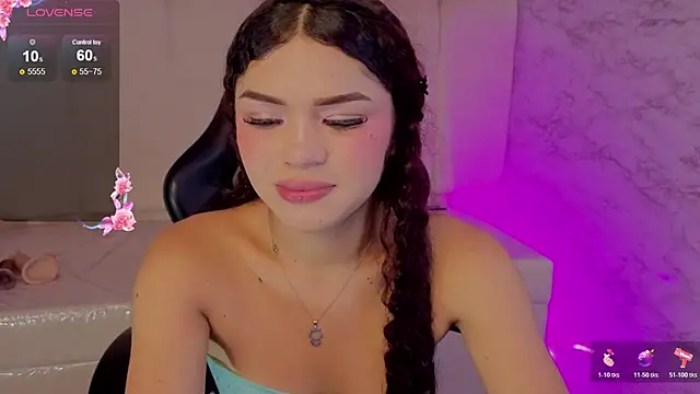 Snapshot of Angelrush_v chatting on June 2026 08:22:01 PM Angelrush v online show from June 2026 08:22:01 PM
