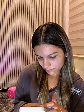 Snapshot of emilyvex chatting on July 2026 10:39:01 AM emilyvex online show from July 2026 10:39:01 AM