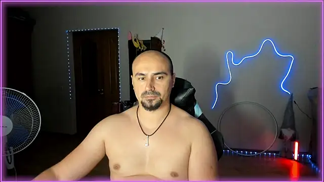 -SexyDaddy- online show from July 2026 06:28:02 PM