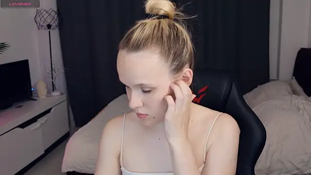 thehousemaidd online show from June 2026 09:08:02 PM