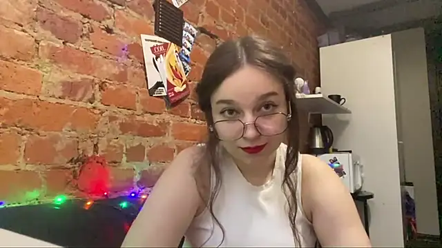 DaliLove online show from May 2026 06:09:01 PM
