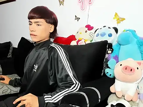 Snapshot of Playboy_andeer chatting on June 2026 02:36:02 AM Playboy andeer online show from June 2026 02:36:02 AM