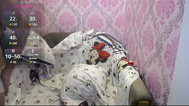 Snapshot of Shaina_Sexy18 chatting on July 2026 10:23:01 PM Shaina Sexy18 online show from July 2026 10:23:01 PM