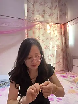 Snapshot of TangTang0530 chatting on July 2026 10:57:02 AM TangTang0530 online show from July 2026 10:57:02 AM
