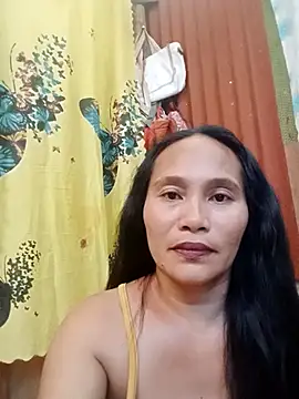Snapshot of Queenslay chatting on June 2026 05:12:01 AM Queenslay online show from June 2026 05:12:01 AM