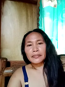 Snapshot of Queenslay chatting on July 2026 10:49:02 PM Queenslay online show from July 2026 10:49:02 PM