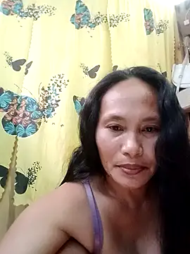 Snapshot of Queenslay chatting on July 2026 05:23:02 AM Queenslay online show from July 2026 05:23:02 AM