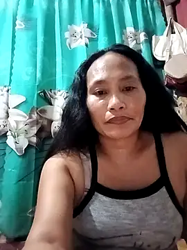 Snapshot of Queenslay chatting on July 2026 11:16:02 AM Queenslay online show from July 2026 11:16:02 AM