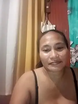 Snapshot of Queenslay chatting on July 2026 11:05:02 AM Queenslay online show from July 2026 11:05:02 AM